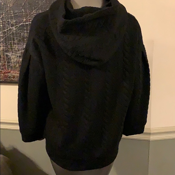 VIMMIA Hooded “Cable Knit” Zip Front Hooded Jacket - Picture 4 of 8